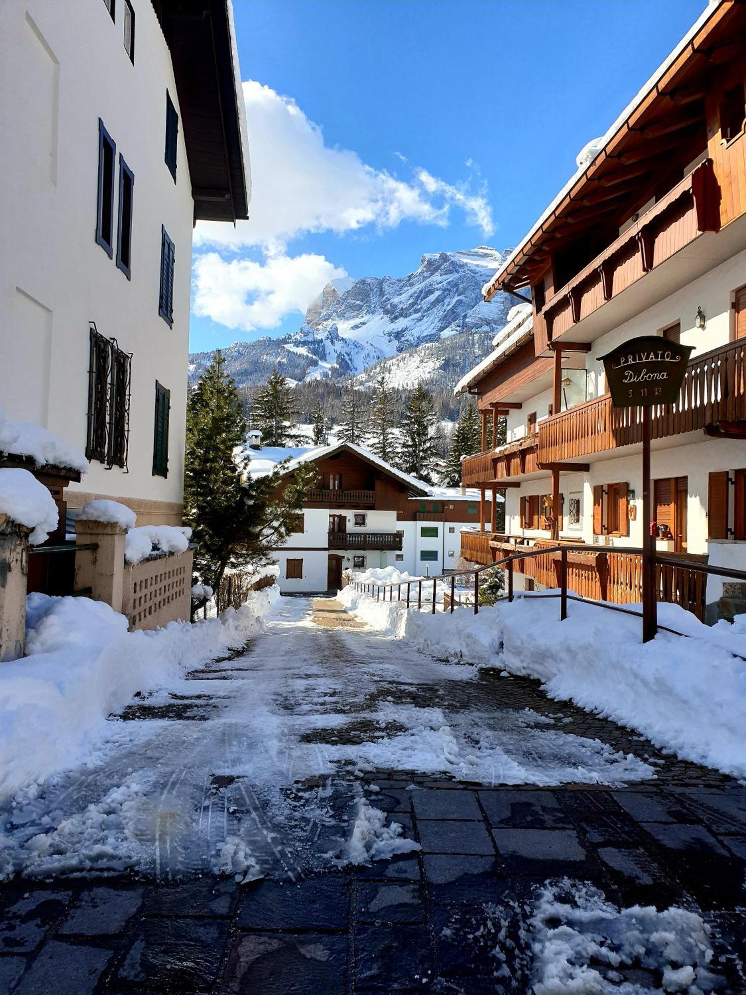 Luminoso Ed Accogliente, Centralissimo Appartamento Indipendente Cortina dʼAmpezzo Zewnętrze zdjęcie